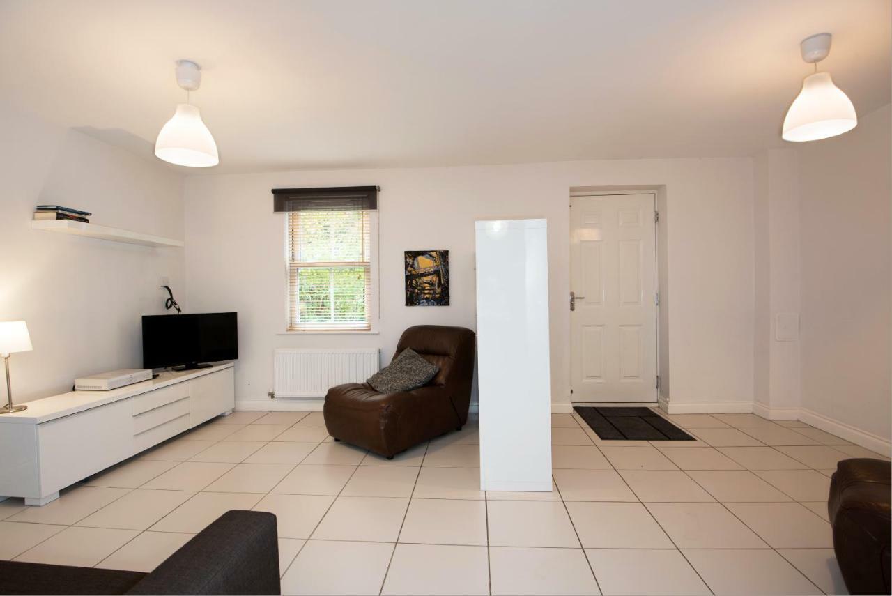Dalton Crescent Villa Durham Dış mekan fotoğraf