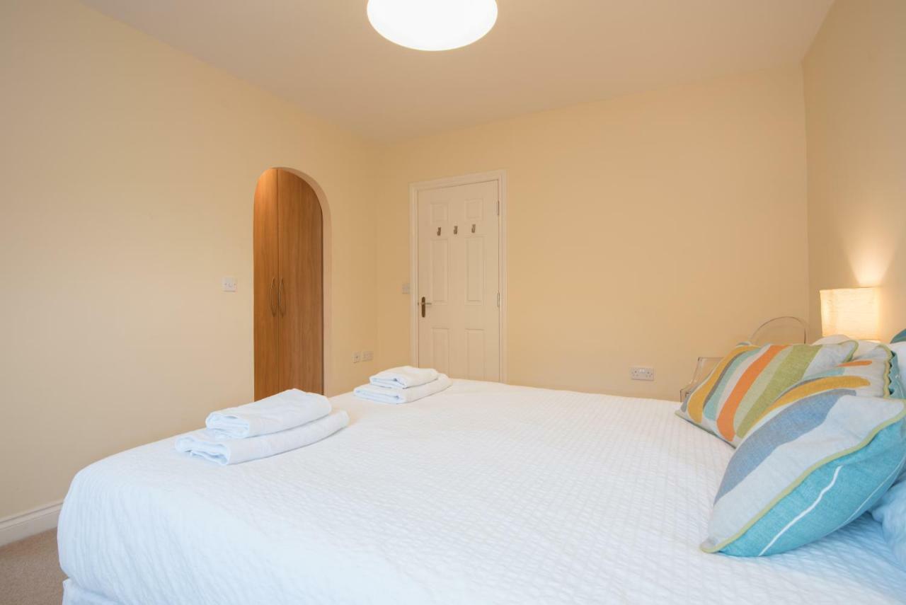 Dalton Crescent Villa Durham Dış mekan fotoğraf