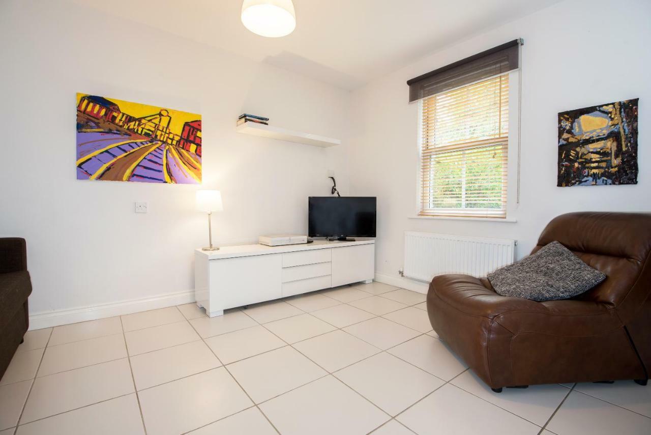 Dalton Crescent Villa Durham Dış mekan fotoğraf